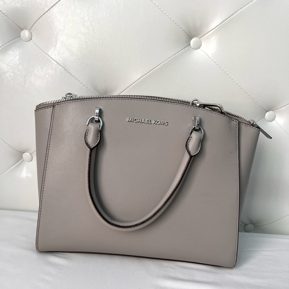 Michael Kors Gray Leather Handbag